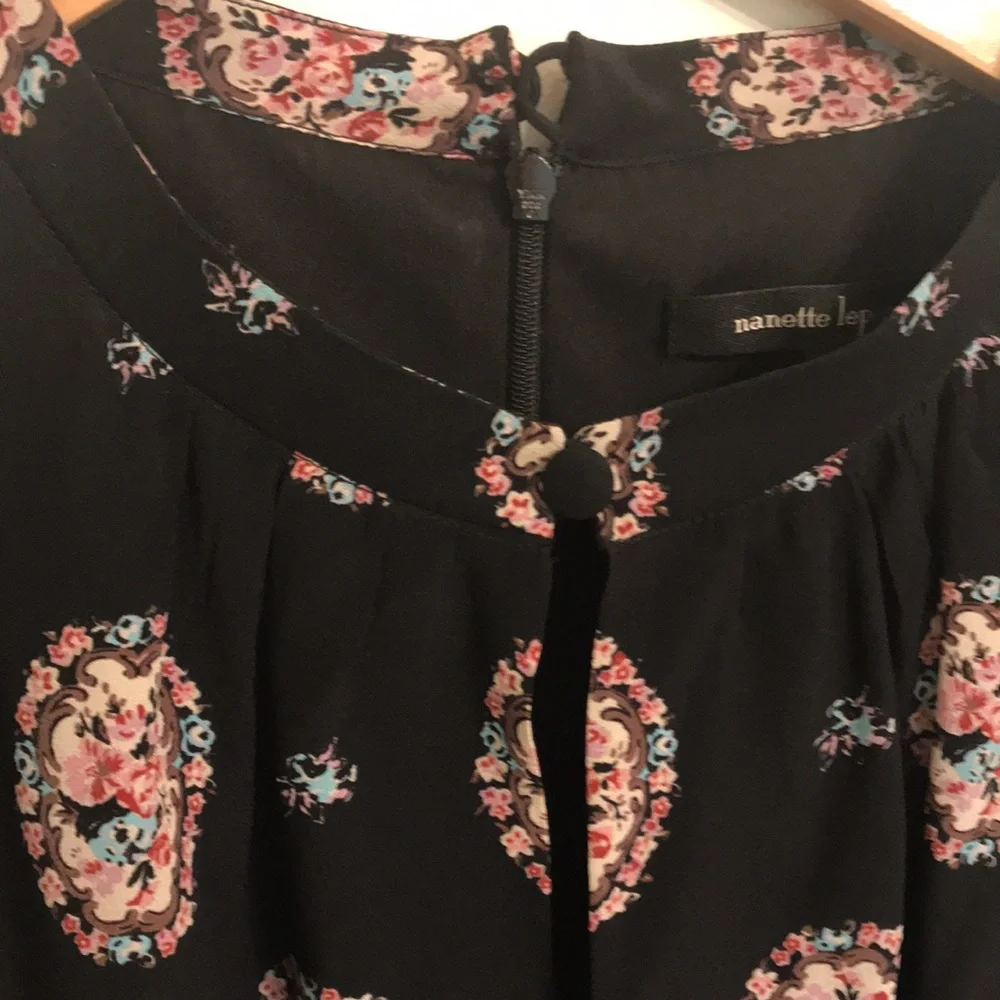 Dress - Picture 5 of 5